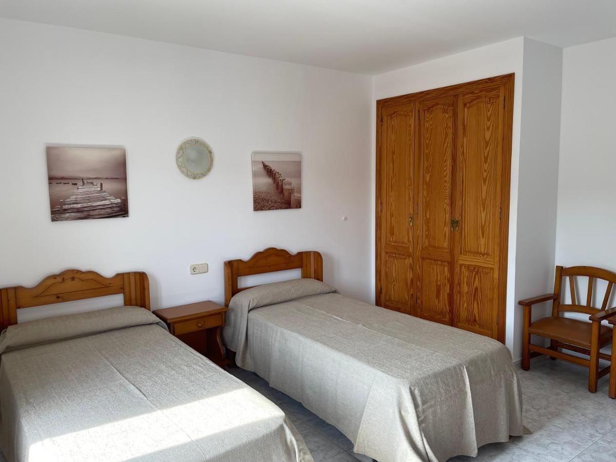 Hostal Can Gallu Cala Ratjada  Exteriör bild