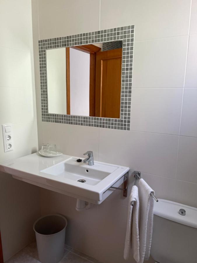 Hostal Can Gallu Cala Ratjada  Exteriör bild