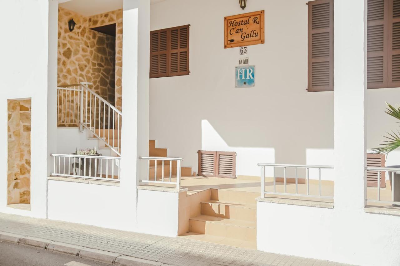 Hostal Can Gallu Cala Ratjada  Exteriör bild